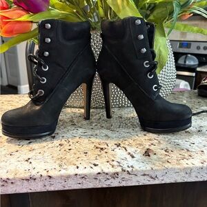 Nine West Alpachee Bootie